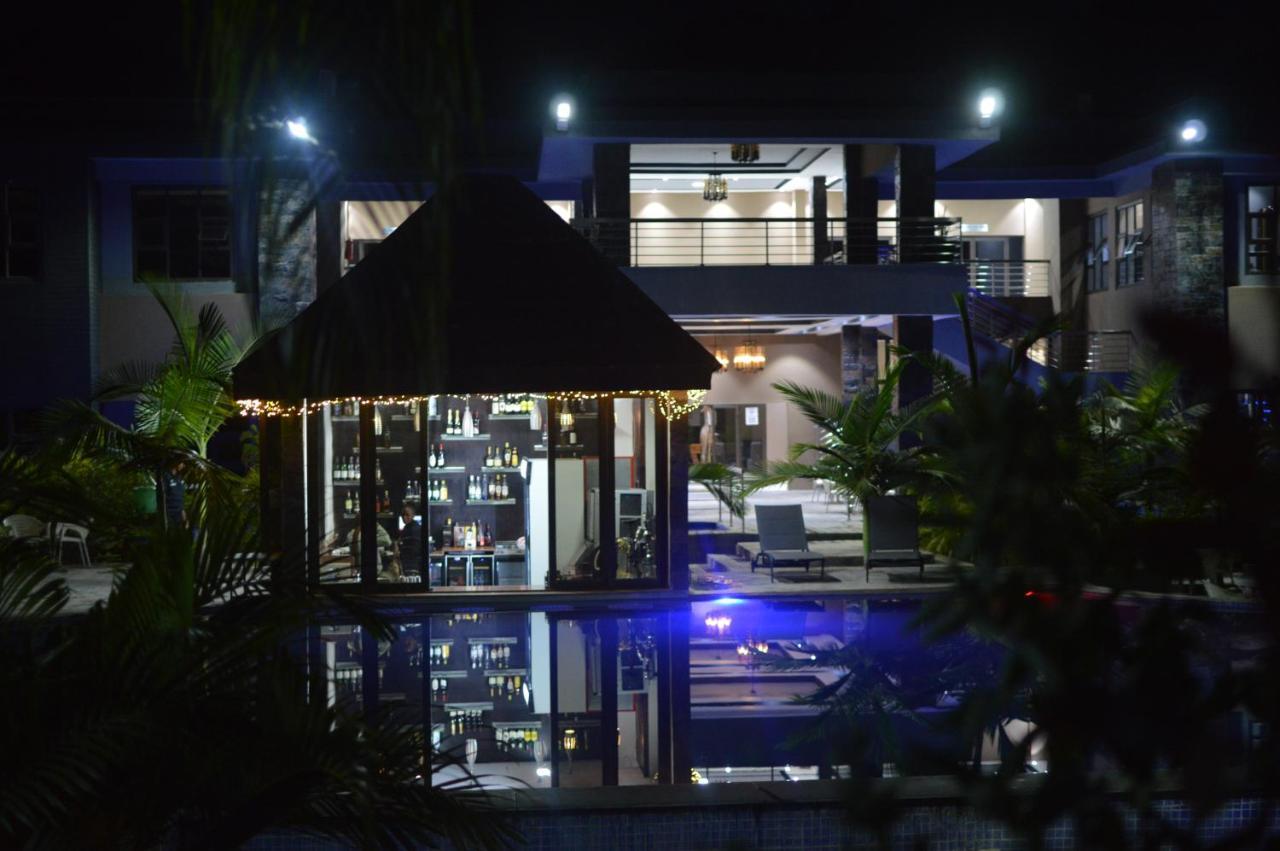 Palm Kalash Lusaka Bagian luar foto
